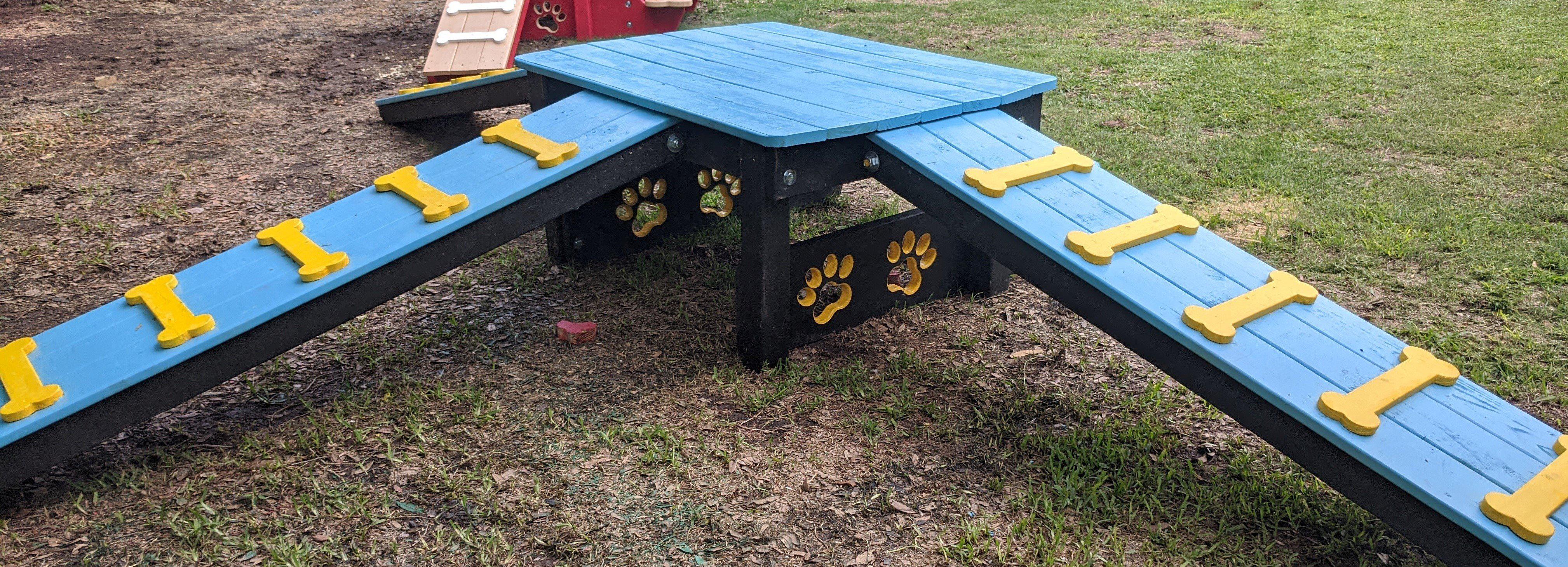 Puppy Scapes Triple Ramp Playscape