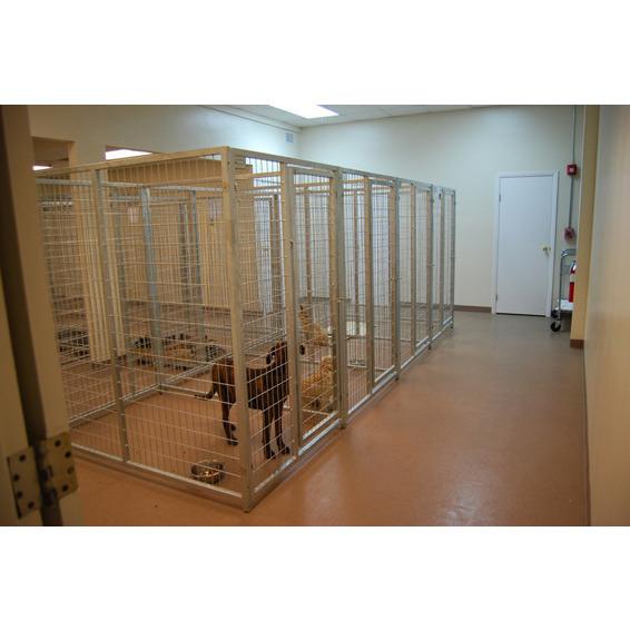 TK Products Pro-Series Enclosed Multi-Run Dog Kennels 5’x6′ w/ Stainless steel hardware.